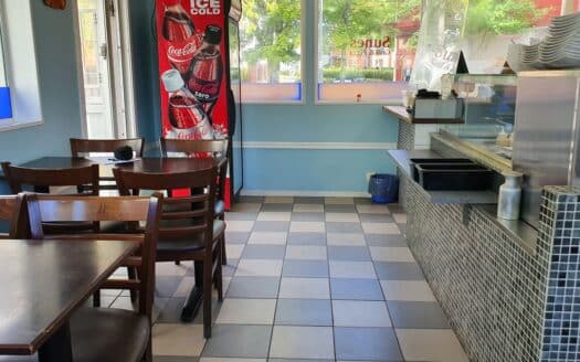 Fristående Grill & Pizzeria Tumba