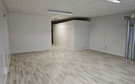 Bilverkstad lokal spånga