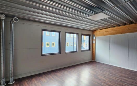 Bilverkstad lokal i Upplands Väsby