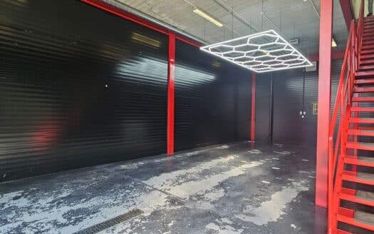 Industrilokal om ca 190 kvm i Knivsta