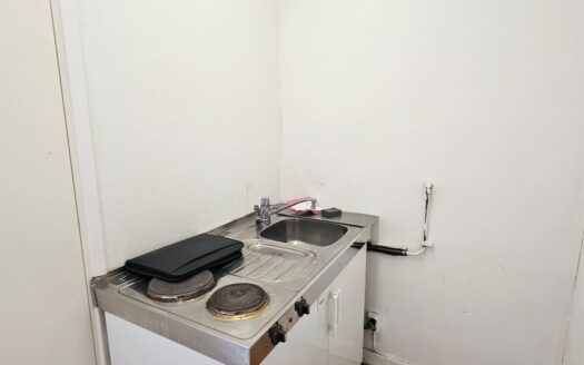 Kontors- eller butikslokal i Weda handelsområde