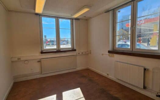 Kontors- eller butikslokal i Weda handelsområde